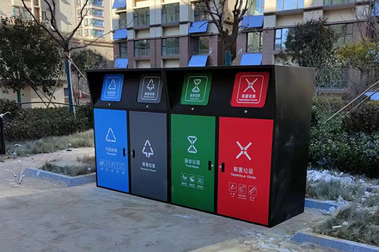 小區(qū)安裝四分類垃圾桶罩，垃圾分類亭